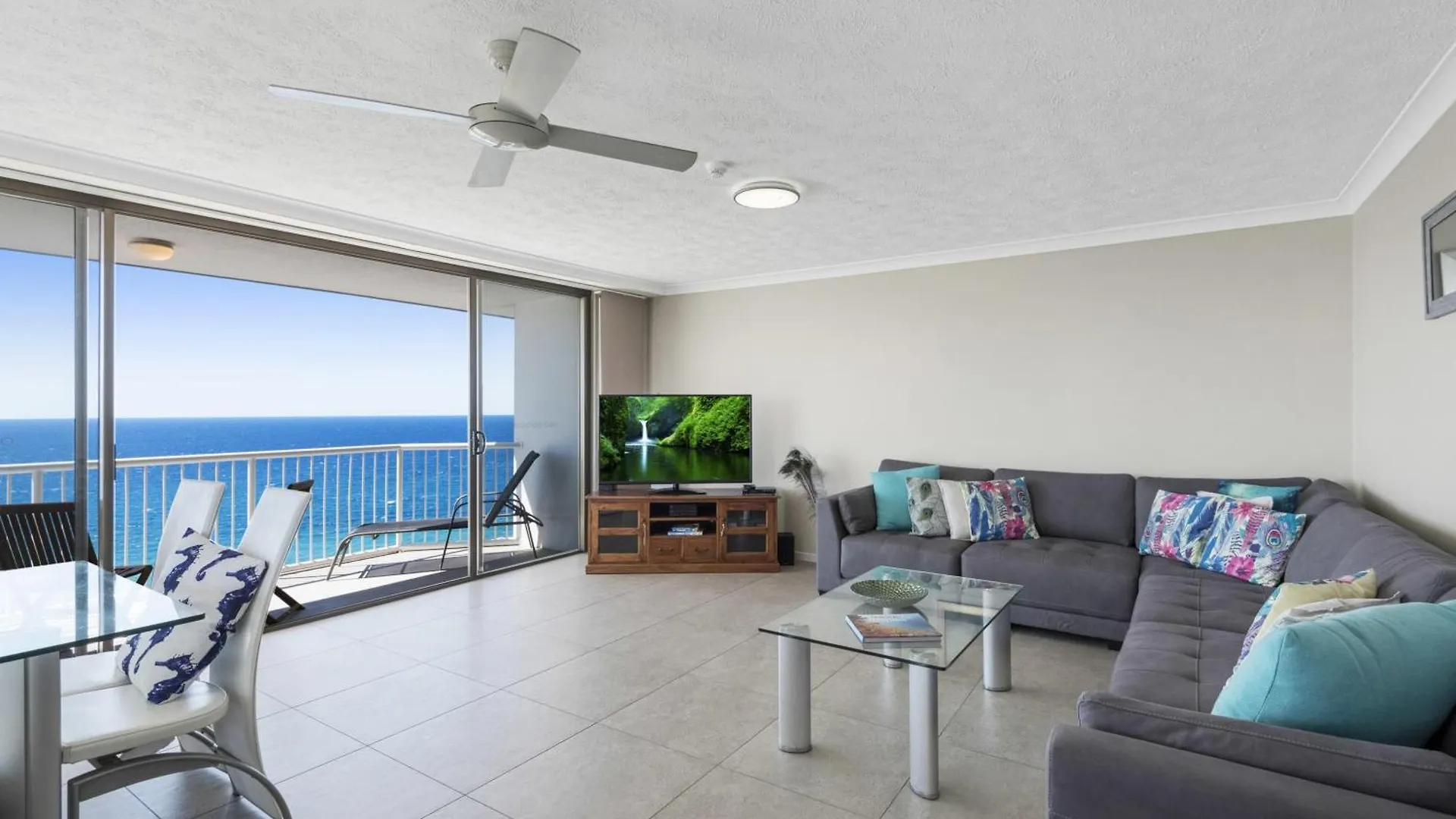 Aparthotel Carool Holiday Apartments Gold Coast