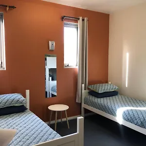 Hostel The Nook Backpackers