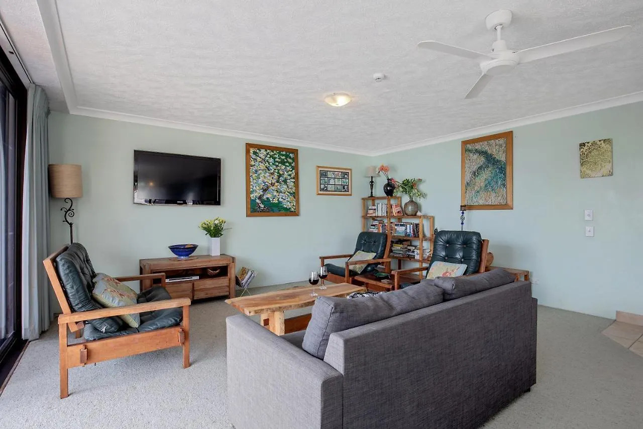 Carool Holiday Apartments Gold Coast 3*,