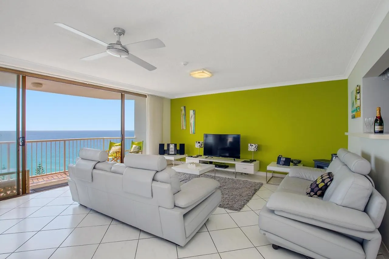Carool Holiday Apartments Gold Coast 3*,