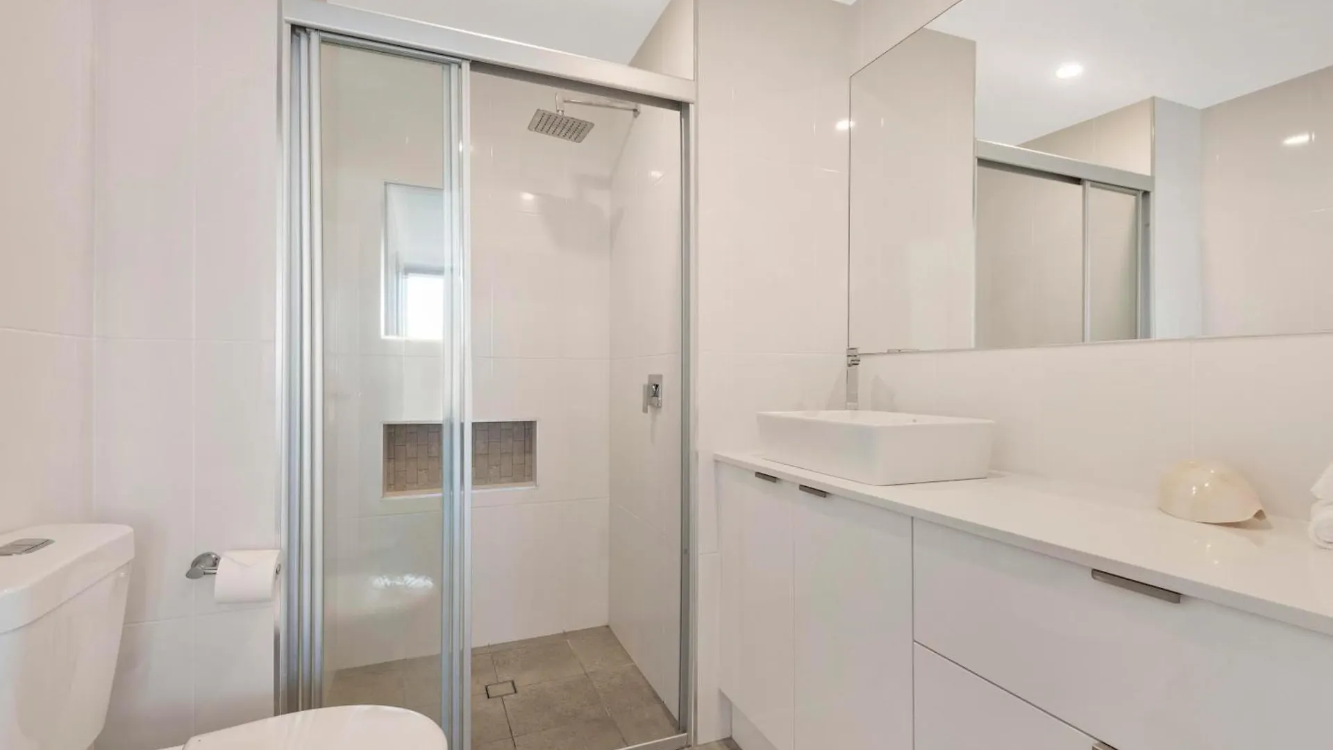 Carool Holiday Apartments Gold Coast Aparthotel