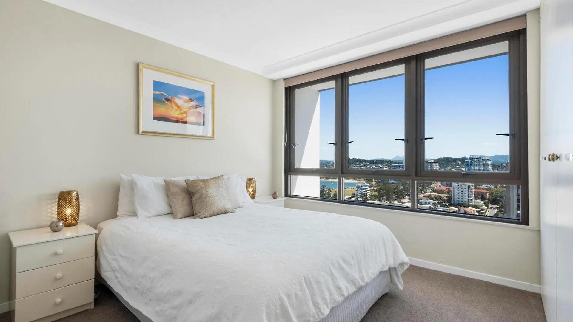 Carool Holiday Apartments Gold Coast