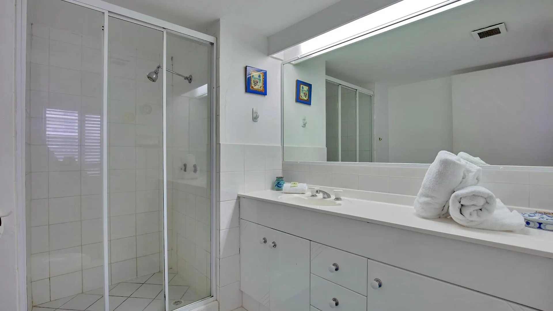Carool Holiday Apartments Gold Coast