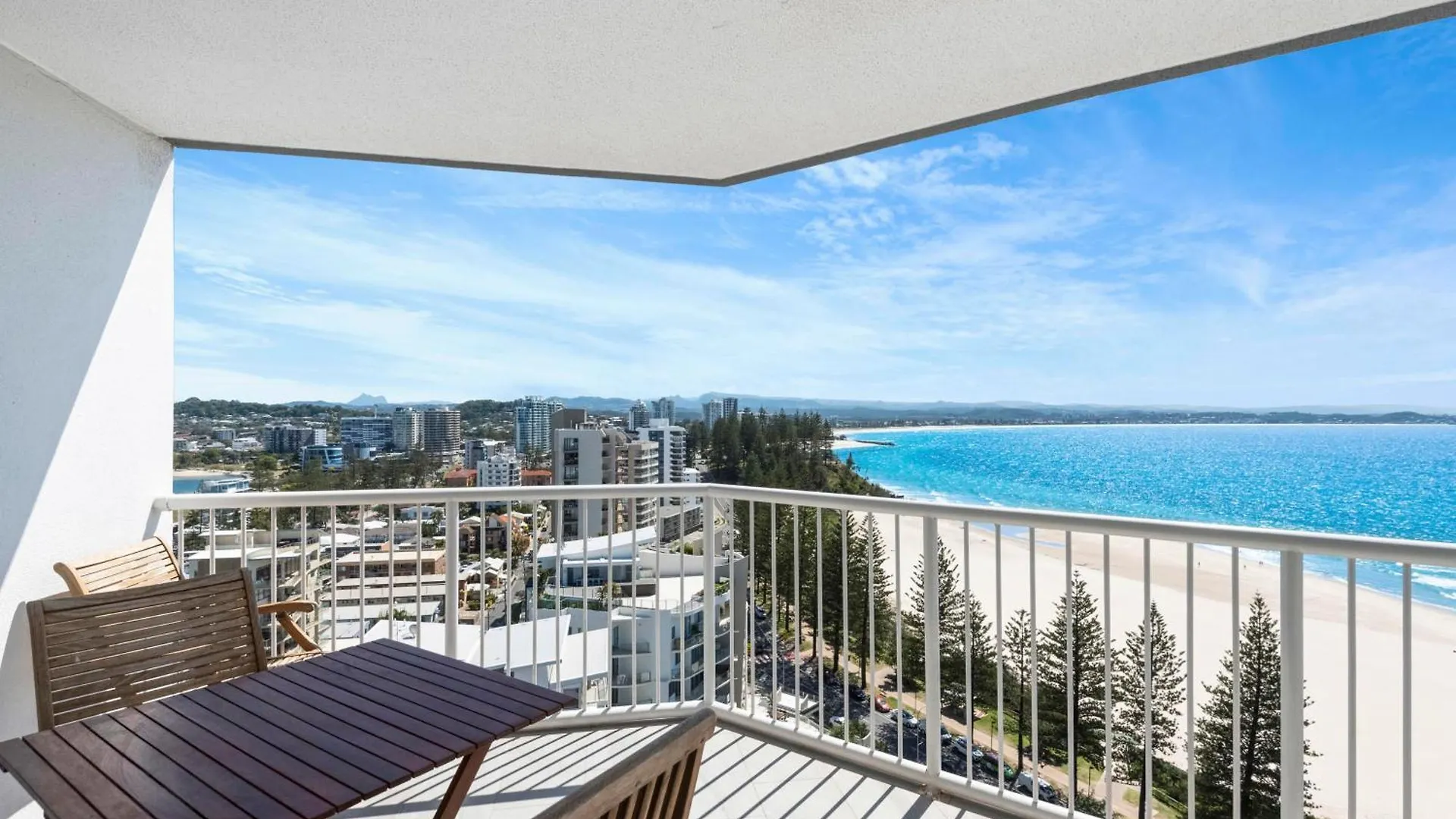 Aparthotel Carool Holiday Apartments Gold Coast