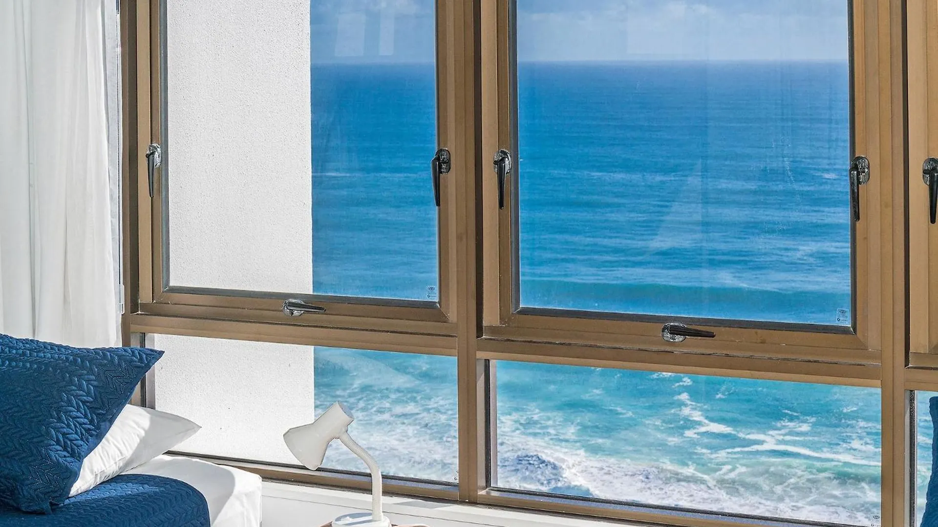 Carool Holiday Apartments Gold Coast 3*,  Australia